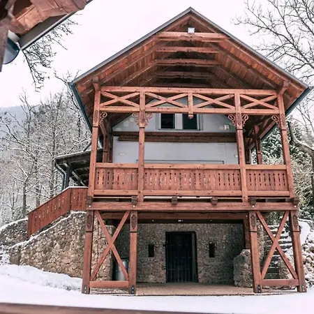 Margit - Margit-lak * Szalóc