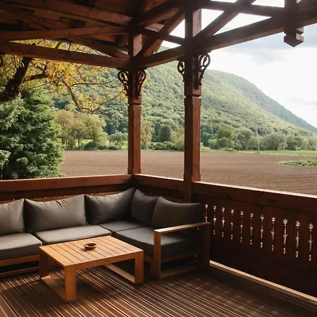 Margit - Margit-lak Szalóc